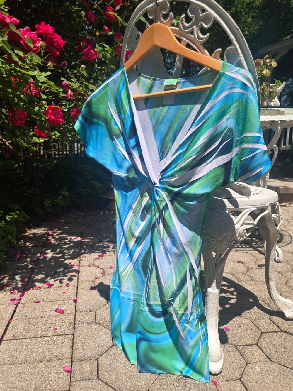 Blue and green tie dye fitted top - Picture 7 of 7